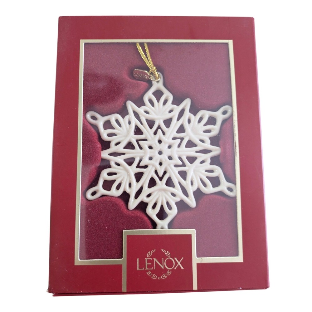 Lenox 2024 Snow Fantasies Snowflake Ornament Porcelain Cream New In Box
